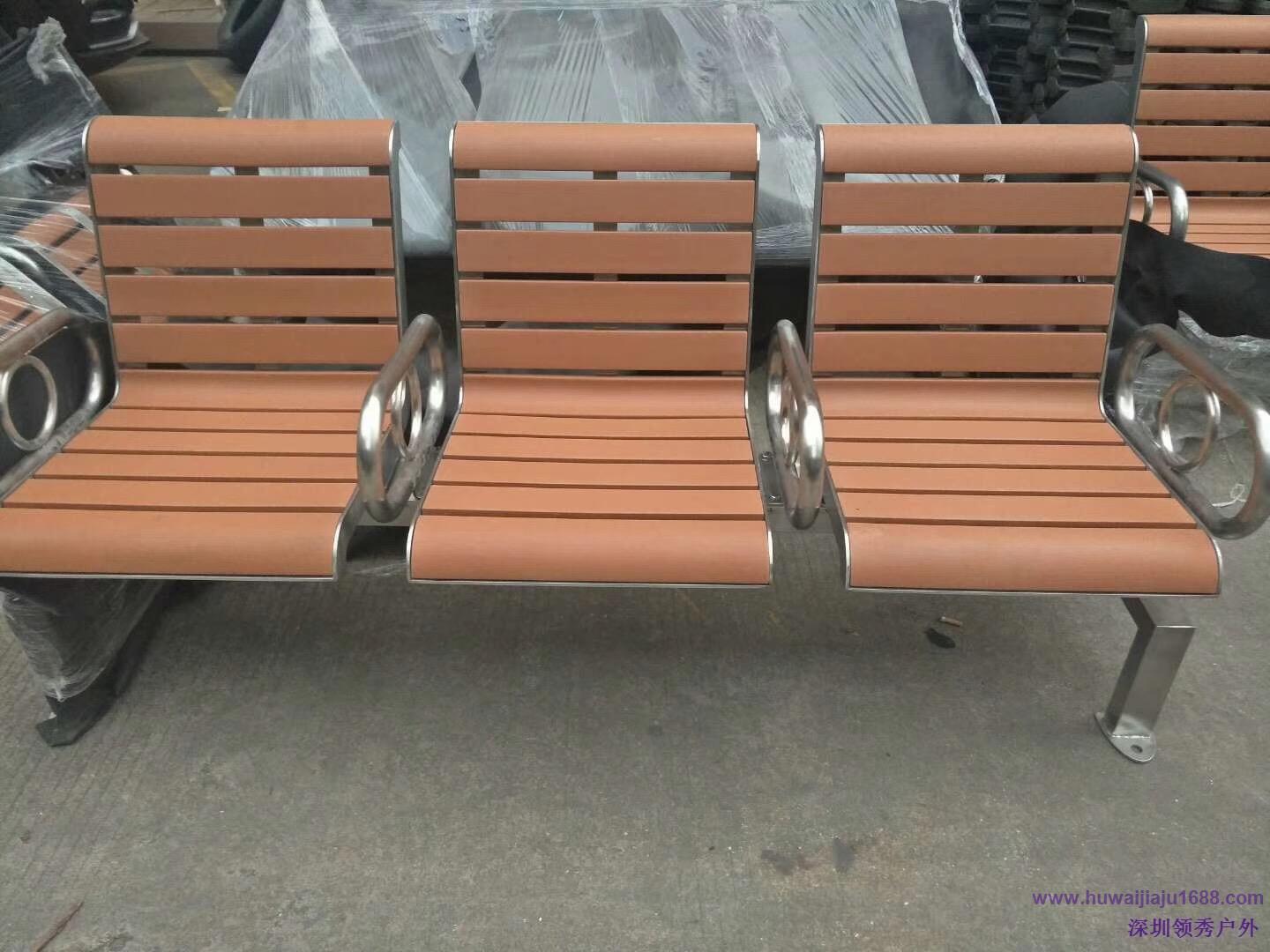 常规铸铝塑木户外休闲椅.jpeg